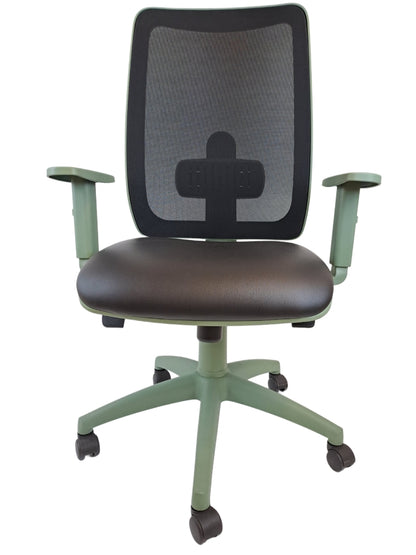 Sedia Ufficio Ergonomica Verde Salvia, Poltrona Scrivania con Supporto Lombare X-Flow, Braccioli Regolabili, Seduta in Eco-Pelle e Schienale Traspirante, Design Moderno Bio-Style.